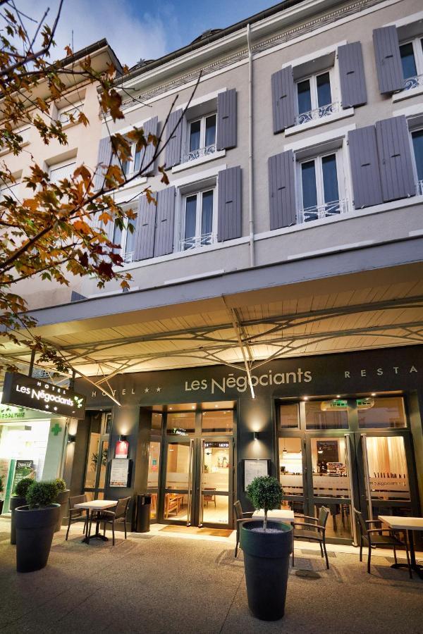 Hotel Les Negociants ヴァランス エクステリア 写真