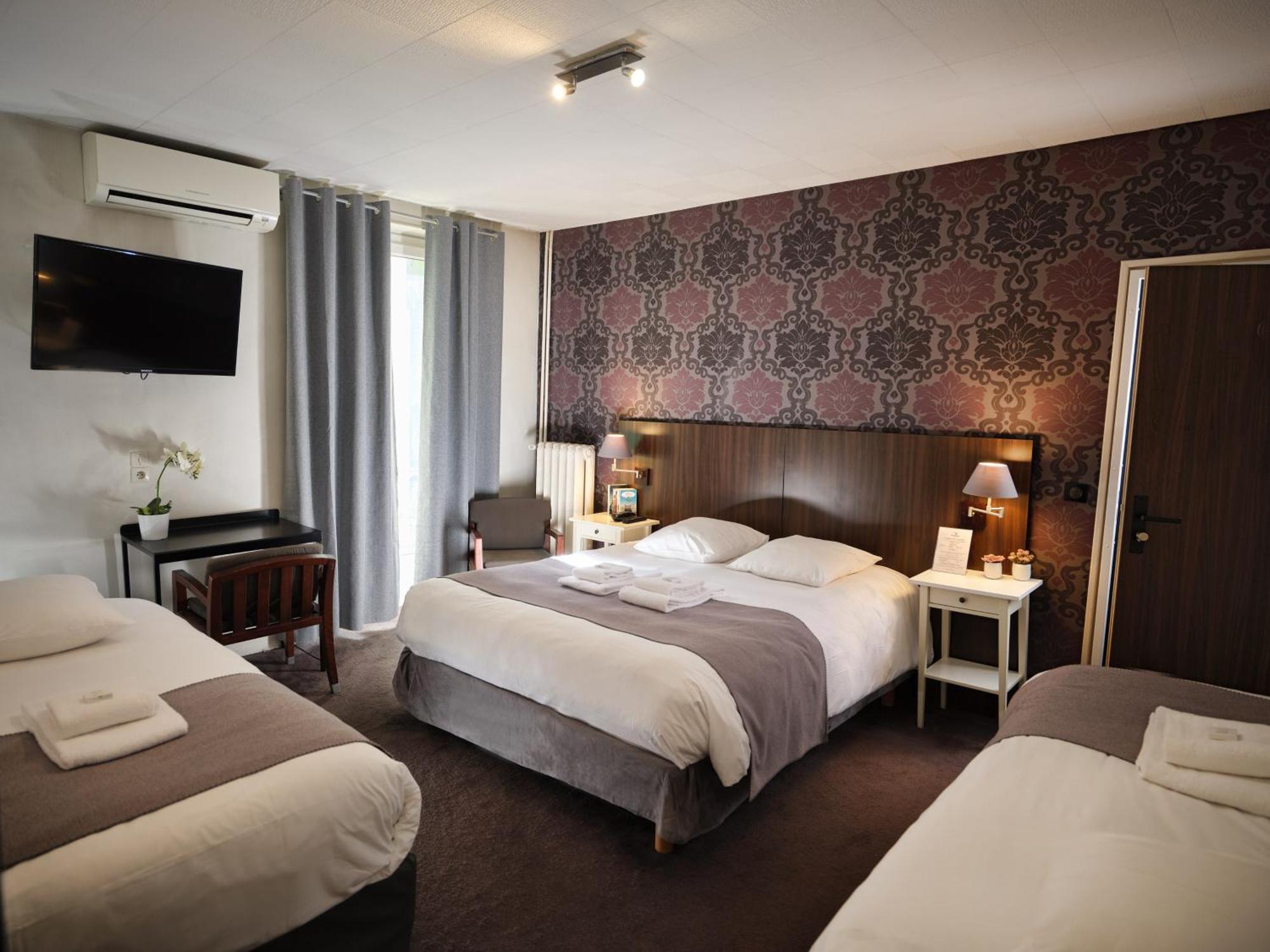 Hotel Les Negociants ヴァランス エクステリア 写真